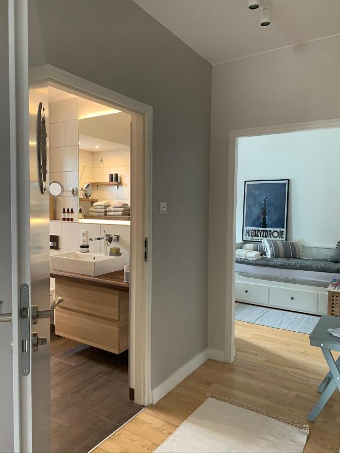 Nature&Eco Apartament ミエンジズドロイェ エクステリア 写真
